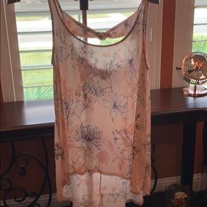 Torrid SZ 00 Pink/white/lilac hi low tank.